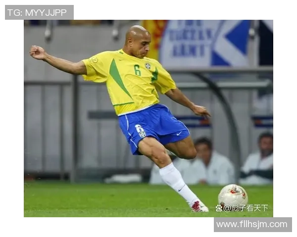 光脚踢球的足球明星展现原始魅力与纯粹激情的传奇故事