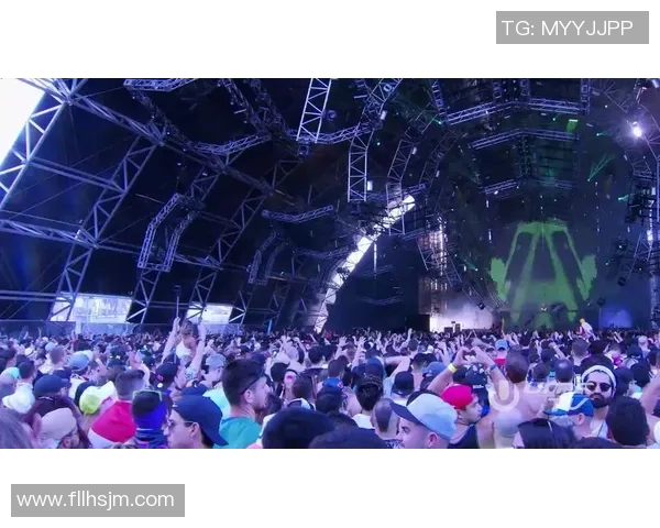 足球明星夜生活揭秘酒吧蹦迪狂欢背后的故事与电影精彩瞬间 足球明星夜生活揭秘酒吧蹦迪狂欢背后的故事与电影精彩瞬间